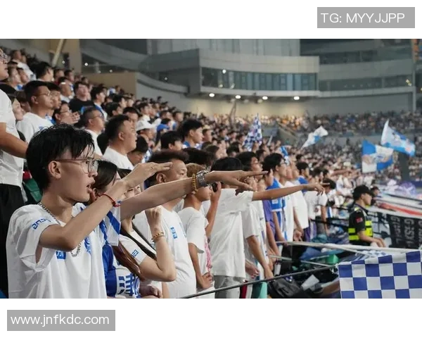 杭州篮球队杯赛精彩配合点评展现团队默契与战术执行力 杭州篮球队杯赛精彩配合点评展现团队默契与战术执行力